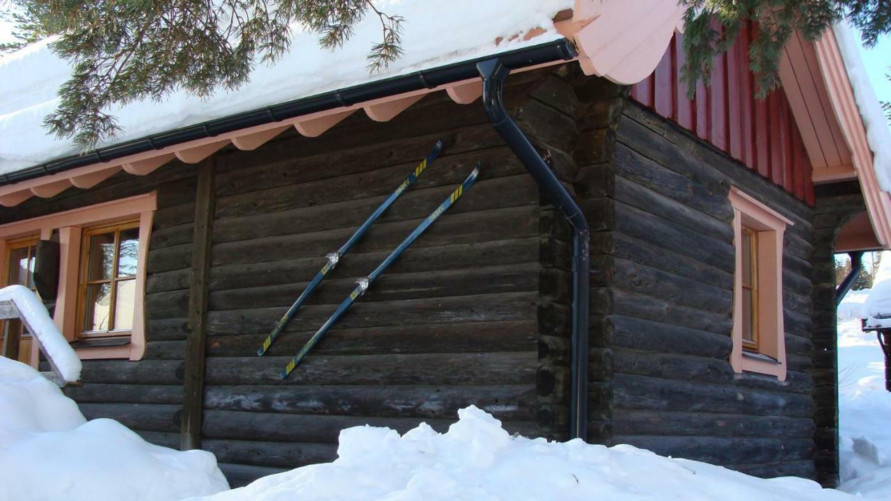 Tomtelandstugan Мора Екстериор снимка